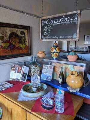 Tres Cazuelas Artisanal Latin Cuisine