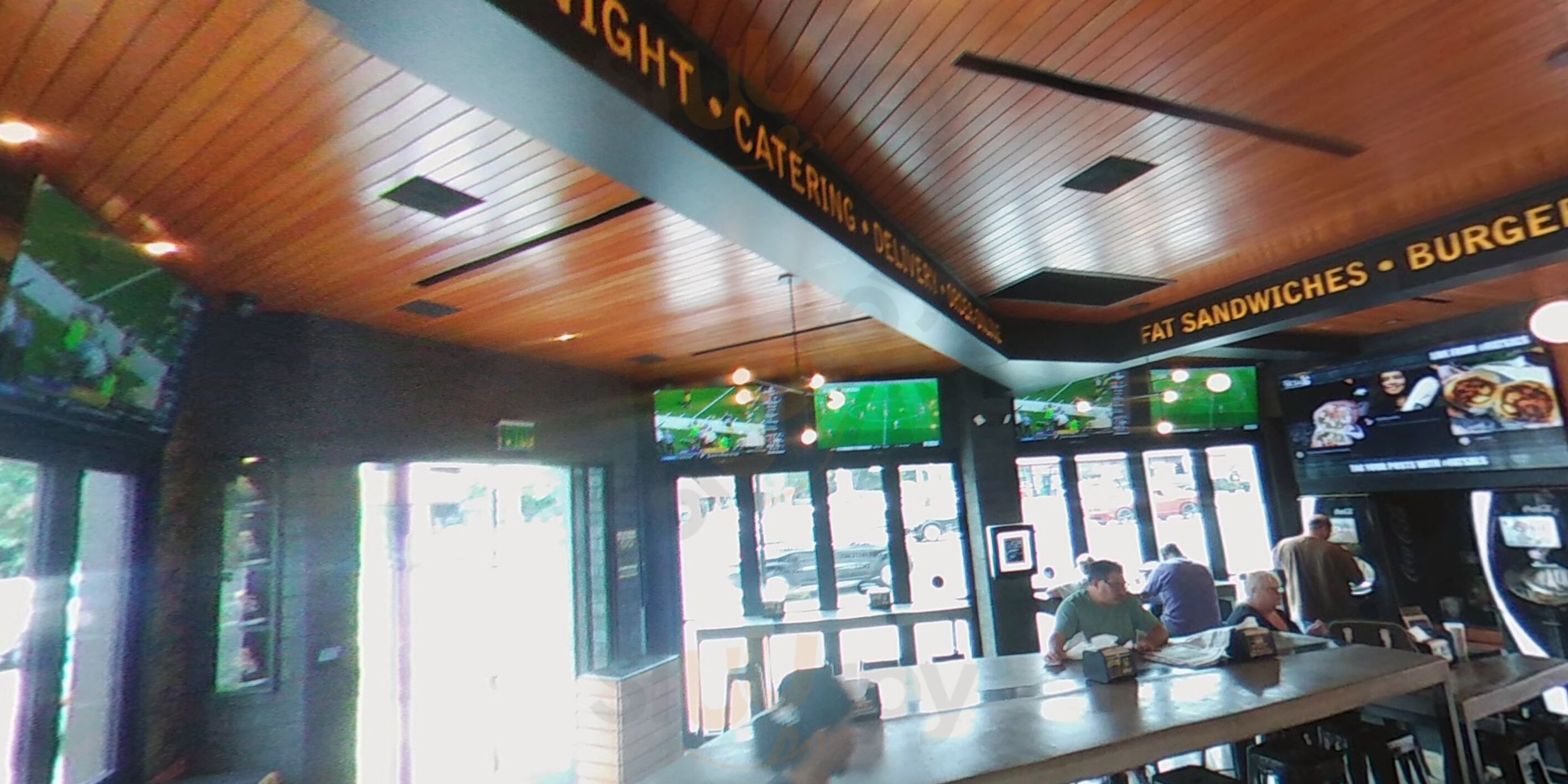 Fat Sal's Deli Encino