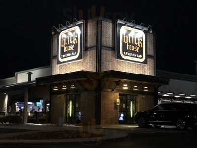Brick House Tavern & Tap