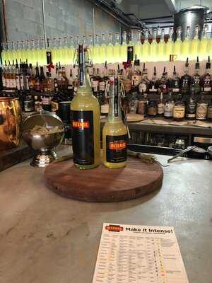 Barrow's Intense Ginger