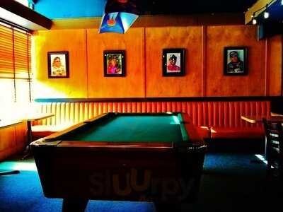 Nick's Pizza & Sports Bar