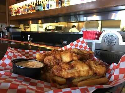 Nick's Pizza & Sports Bar