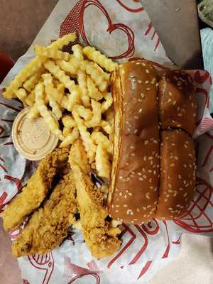 Raising Cane's Chicken Fingers