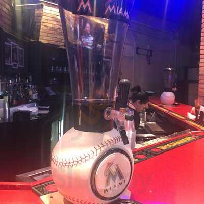 Batting Cage Sports Bar & Lounge