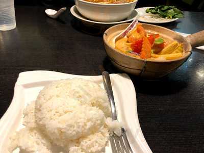 Thai Basil Noodle Cafe