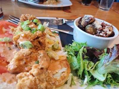 Fatback's Meat And Three