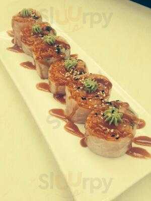 Lee's Sushi