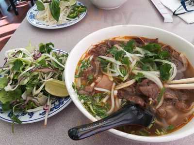Pho Hai Yen