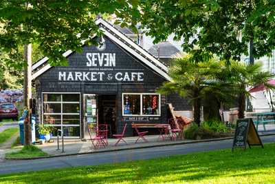 Seven Market & Cafe