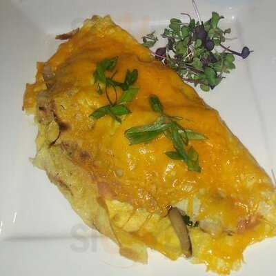 Brownstone Bar & Restaurant