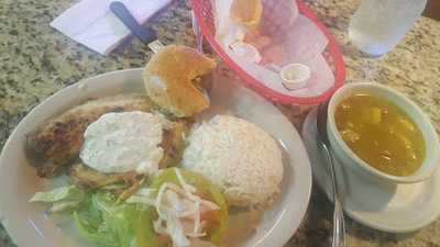 Macitas At Cutler Bay