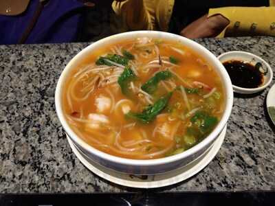 Van's Restaurant & Bar