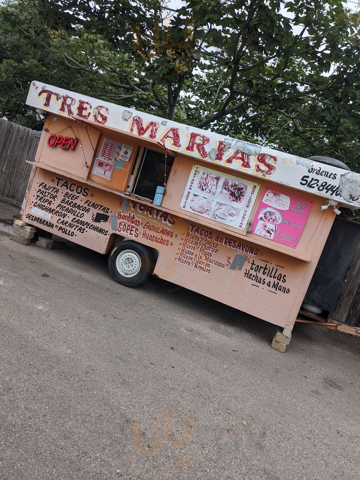 Tres Marias Restaurant And Bar