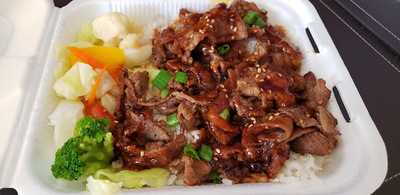 Maui Rose Hawaiian Barbecue