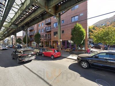 Bushwick Public House