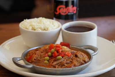 Simon’s Cafe & Catering