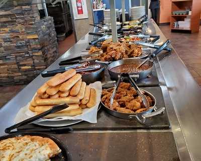 Izzy's Pizza Restaurant