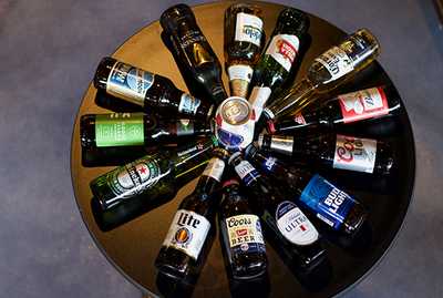 5th Avenue Pub & Restaurant