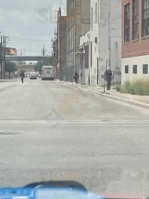 Cattlemans Patio Bar & Grill