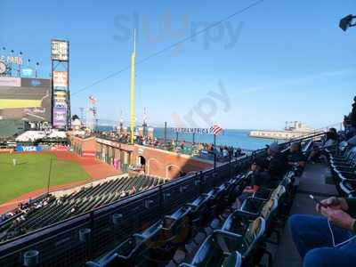 Orlando's Caribbean Bbq