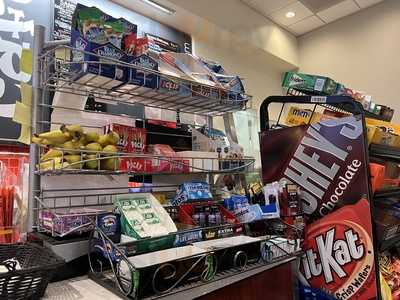 Fifth Avenue Corner Cafe