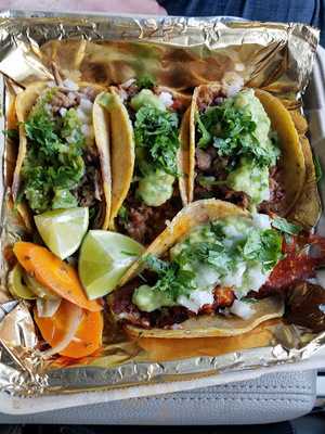 Little Conejo Food Truck