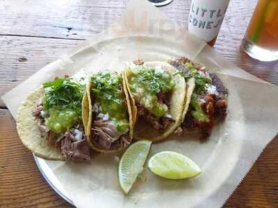 Little Conejo Food Truck