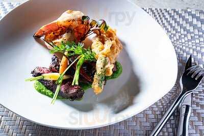 L'enfant Bar & Grill