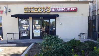 Dickey's Barbecue Pit