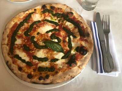 Serafina Fabulous Pizza