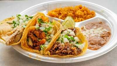 Tacos Y Mas - Casa View