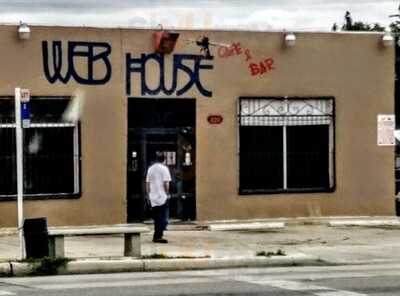 Emiliano's Cafe And Bar