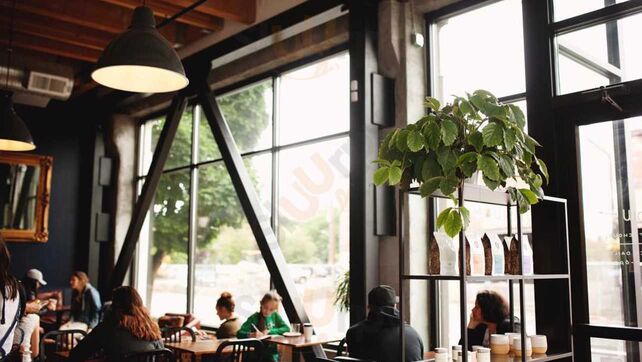 The Arrow Coffeehouse