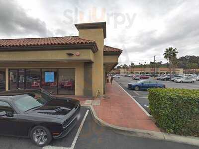 Ike's Love And Sandwiches