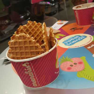 Menchie's Frozen Yogurt