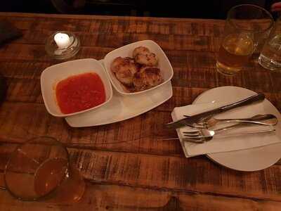 Streetsweeper Cafe & Lounge