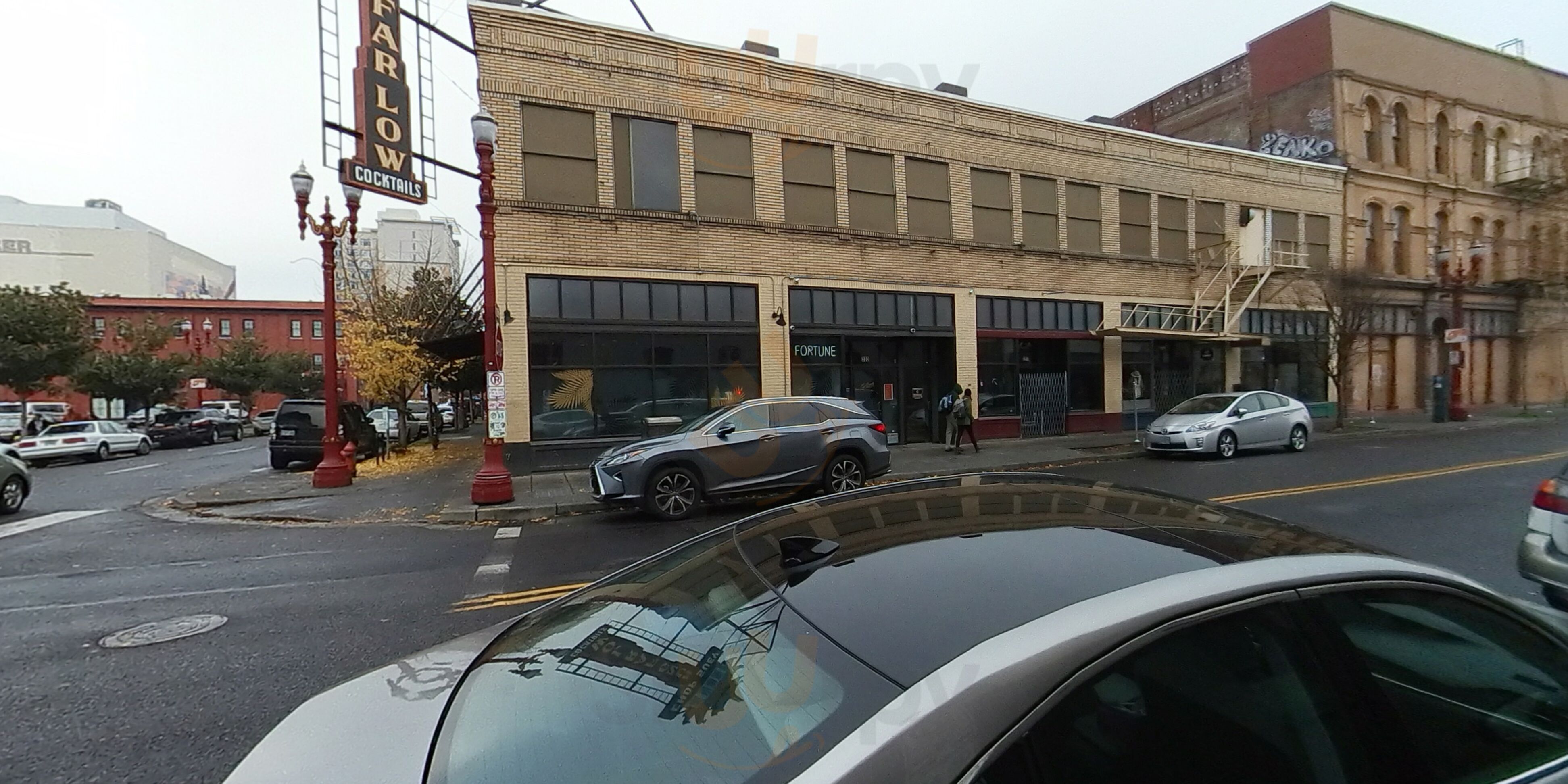 Lum Yuen Seafood Restaurant