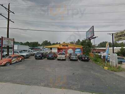 El Sampa Taqueria Bar