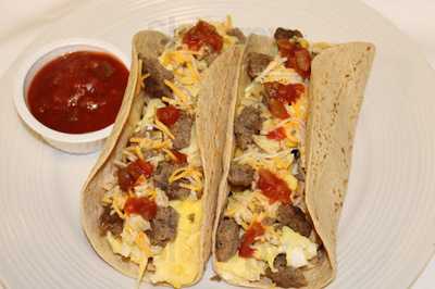 Muscle Maker Smoothie Bar And Cafe