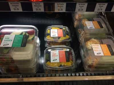 Muscle Maker Smoothie Bar And Cafe