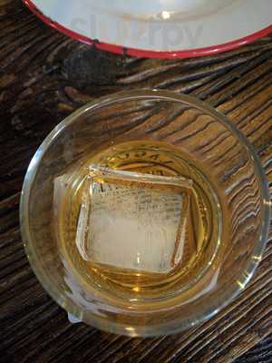 Victory Hall And Parlor