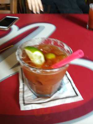 Greg's Backyard Bar & Grill