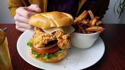 Norma's Restaurant And Variety