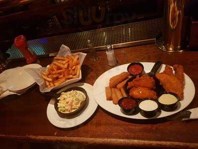 St Patrick's Bar And Grill