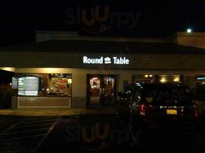 Round Table Pizza
