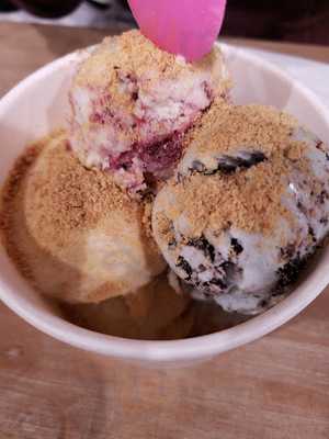 Nourish Creamery & Juice Bar