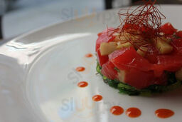 Sake' Japanese & Thai Cuisine