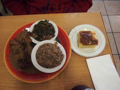 Auntie April's Chicken And Waffles