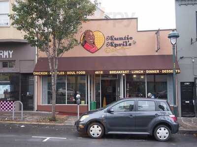 Auntie April's Chicken And Waffles