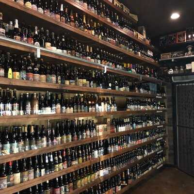 K'nb Wine Cellars